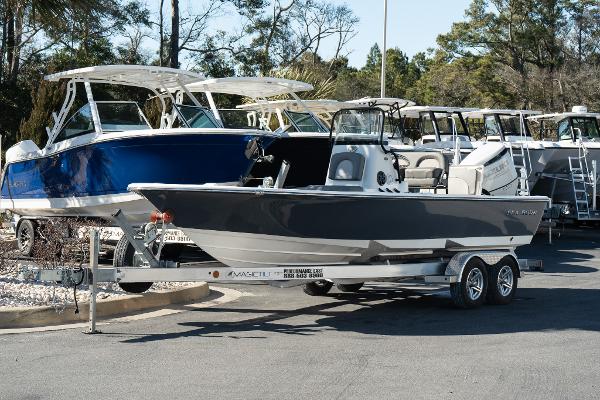 2023 Sea Born FX22 Bay