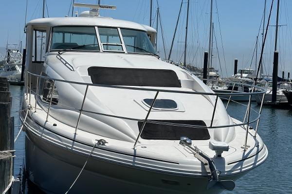 Sea Ray 390 Motor Yacht 2005 Sea Ray 390 Motor Yacht docked at marina.