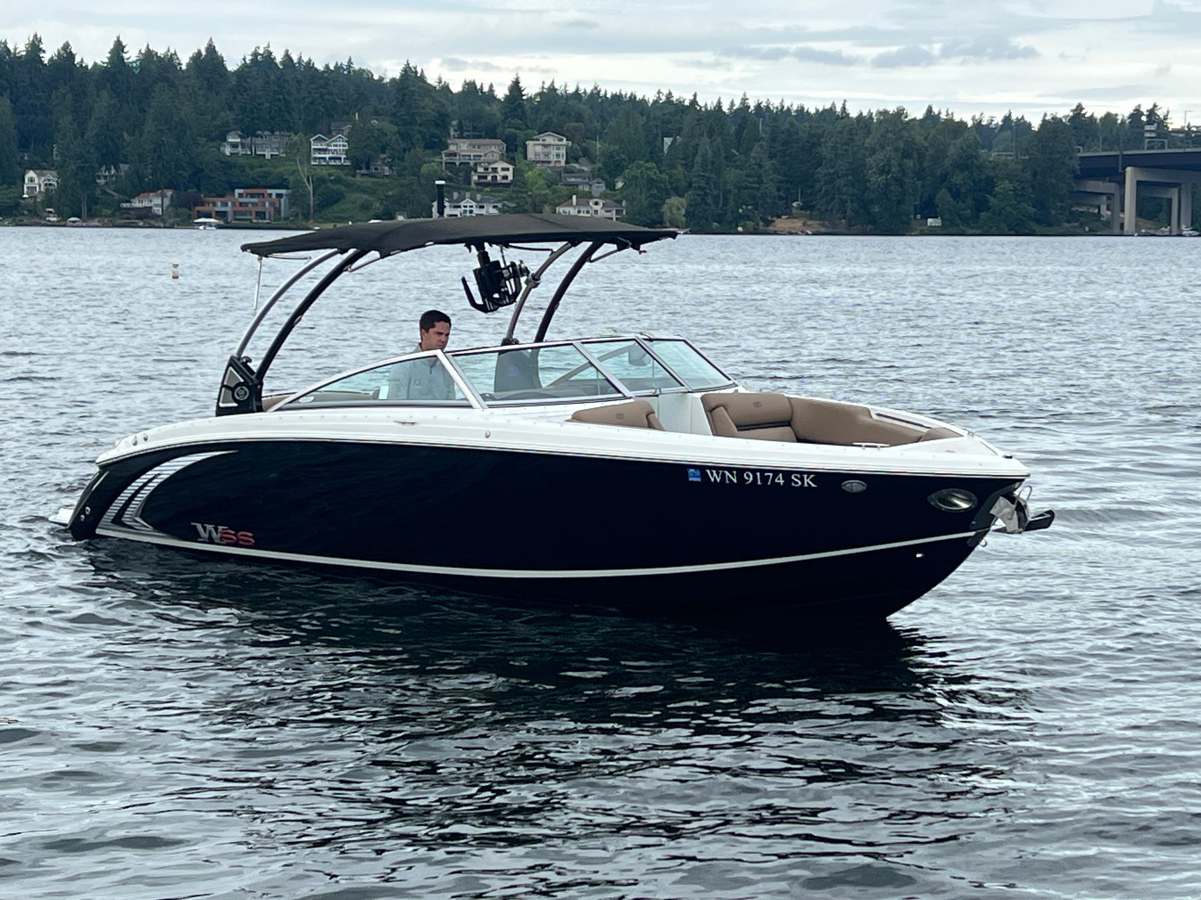 2017 Cobalt R7 Surf