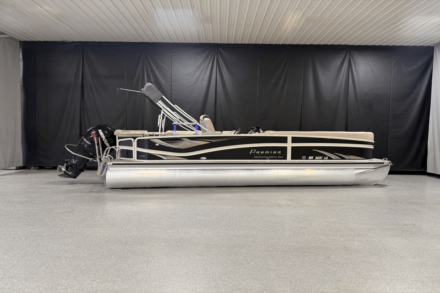 2017 Premier 250 Grand Majestic