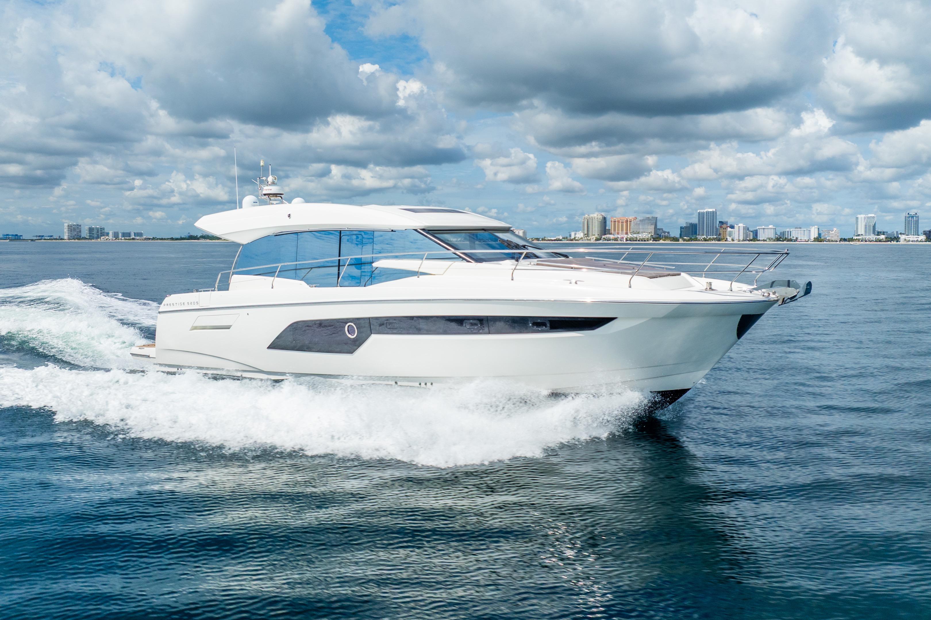 2018 Prestige 520S