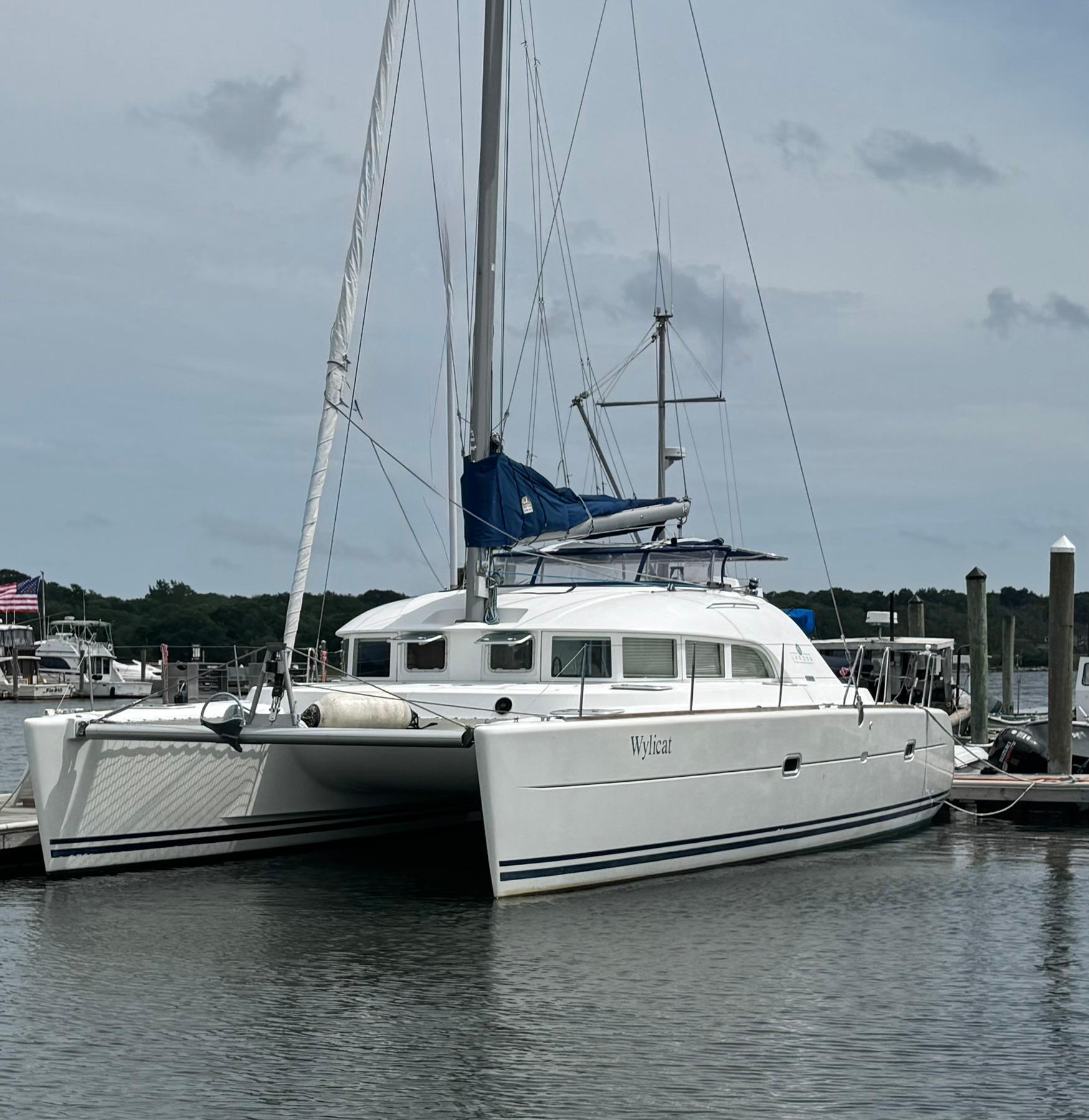 2000 Lagoon 380