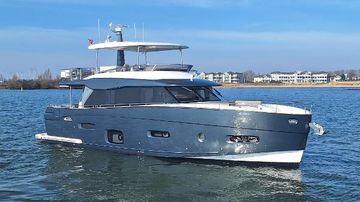 2020 Azimut Magellano 66