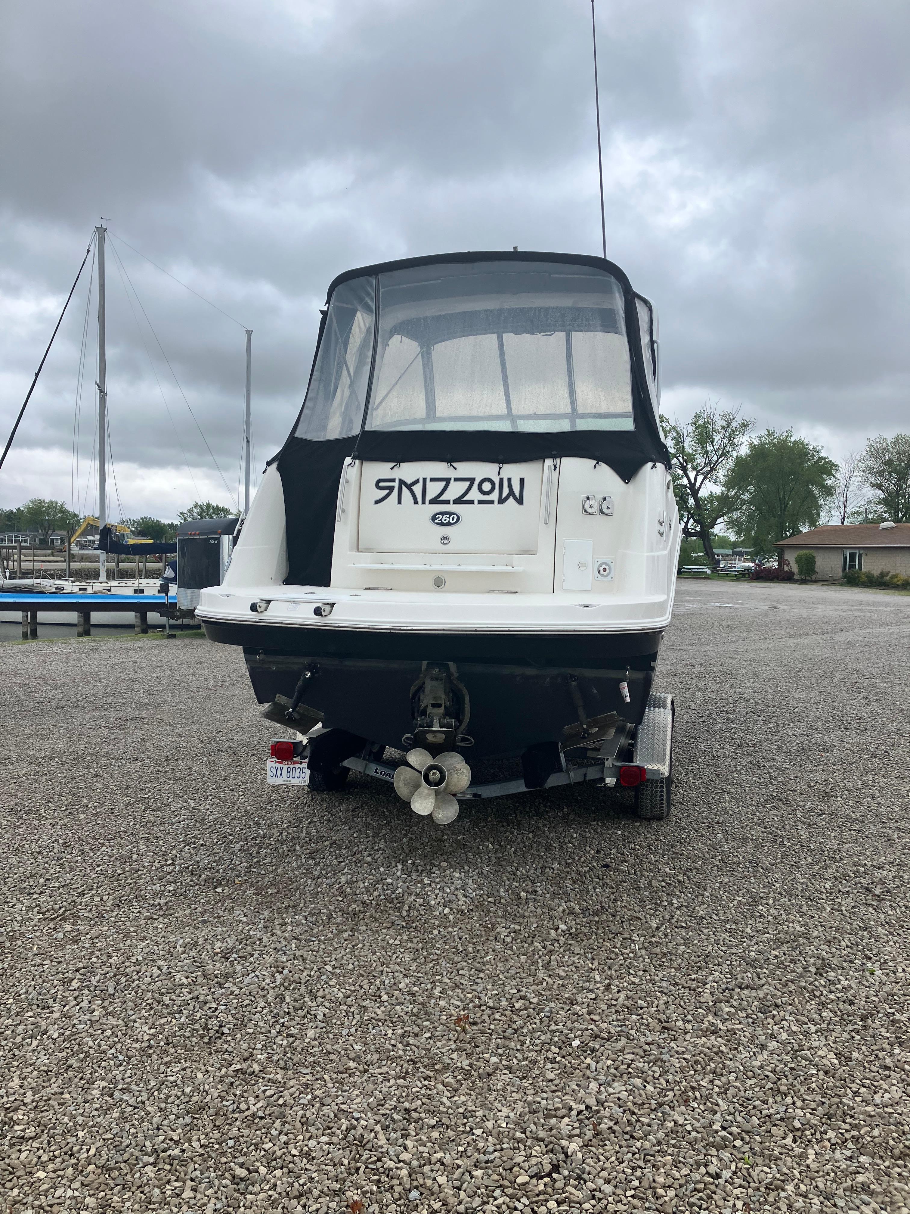 2008 Rinker 260 Express Cruiser
