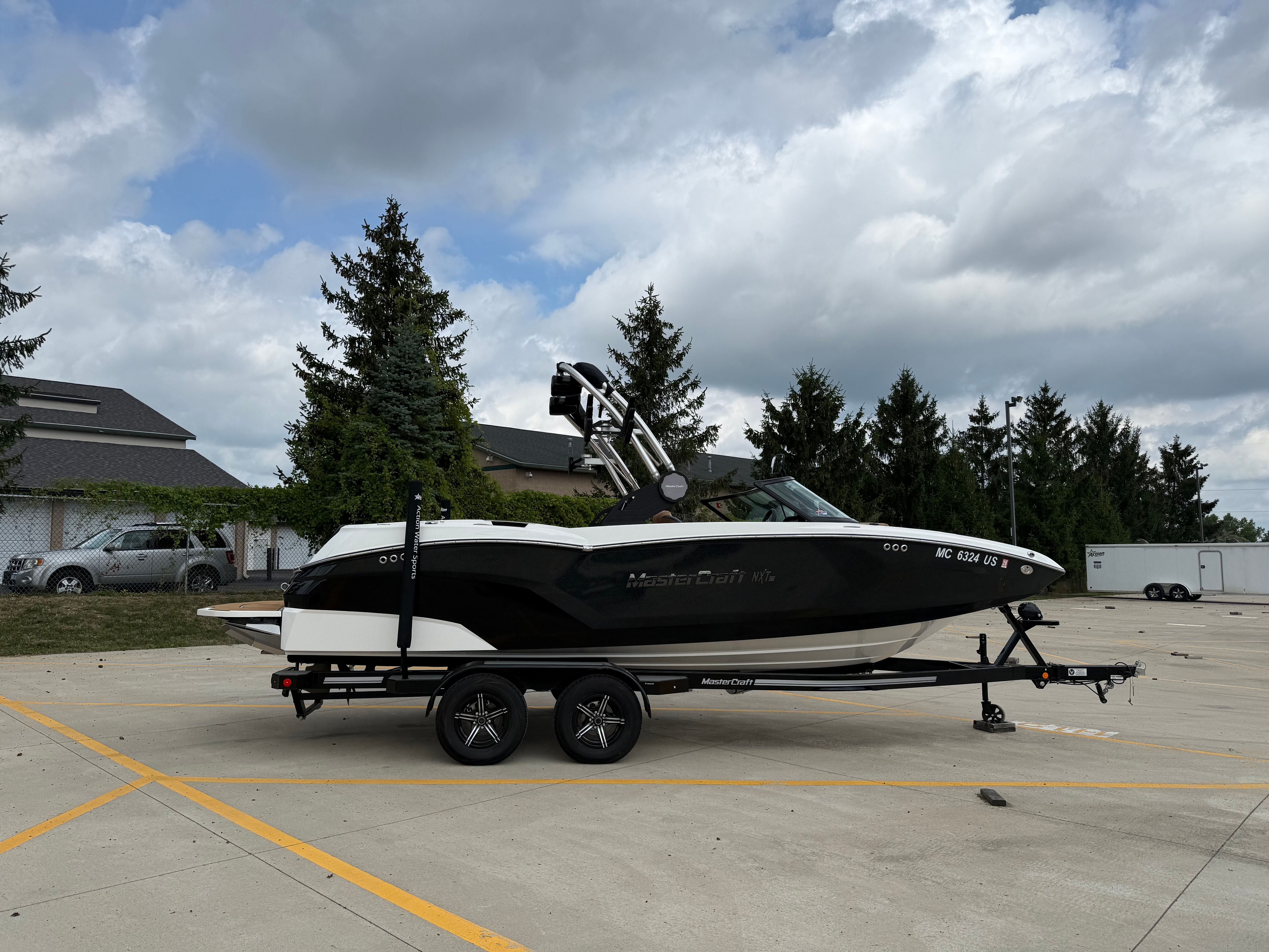 2022 MasterCraft NXT22
