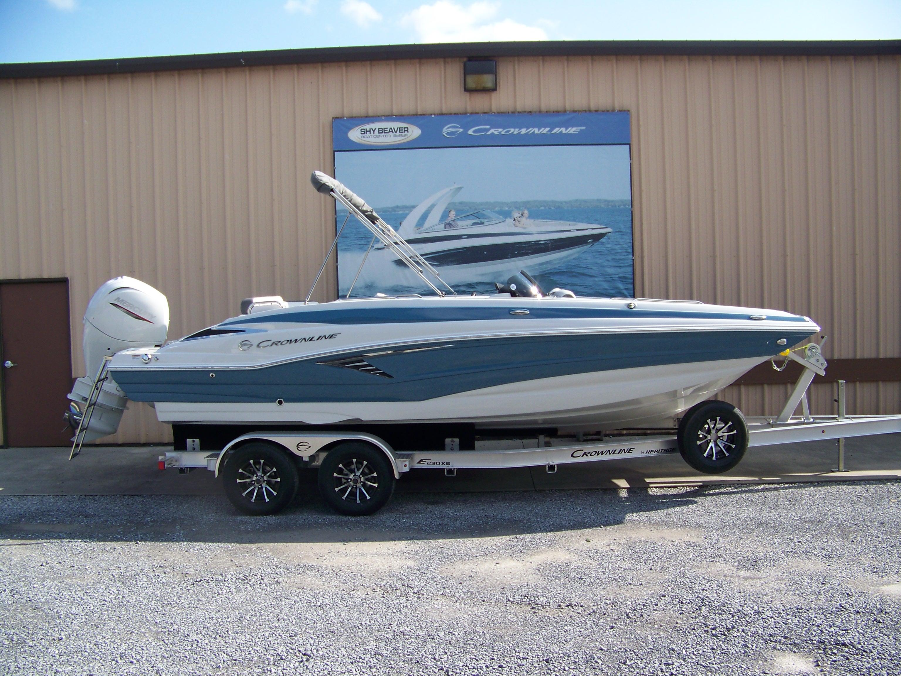2026 Crownline Eclipse E230 XS