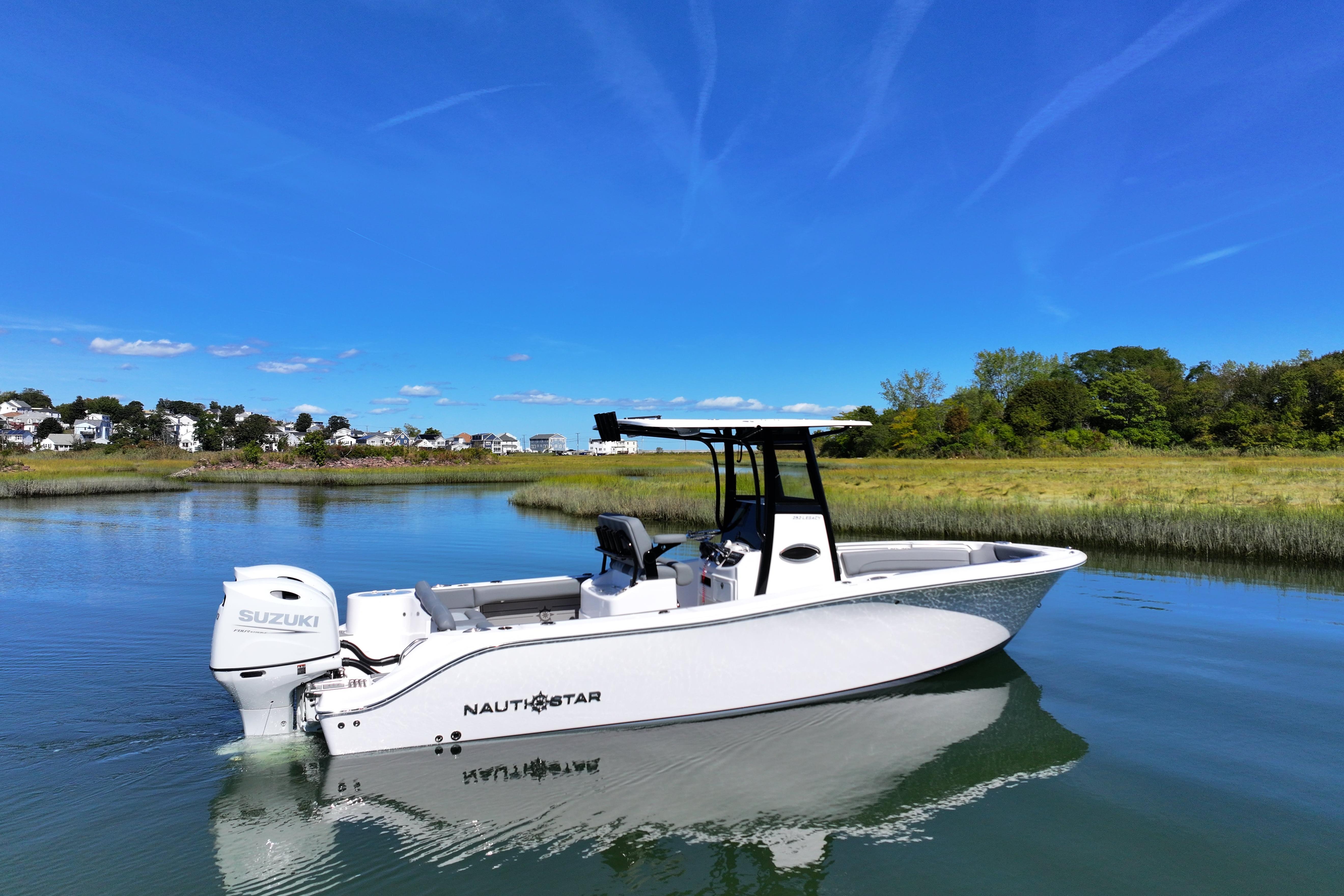 2026 NauticStar 252 Legacy