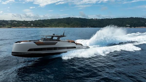 2025 C-Tender 60 Open