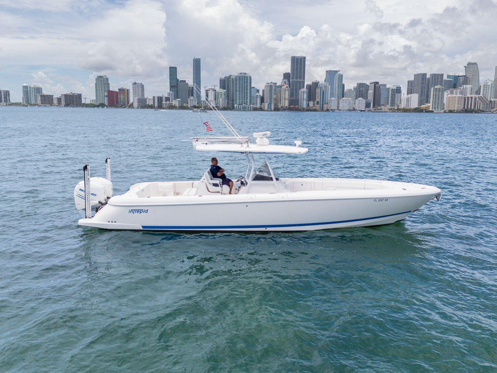 2021 Intrepid 345 Nomad FE