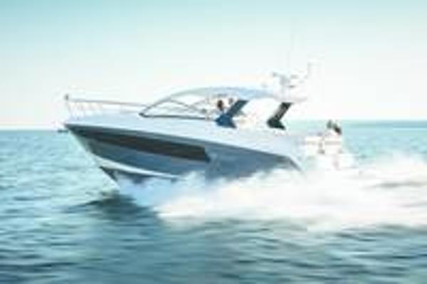 Cruisers Yachts 390 Express Coupe