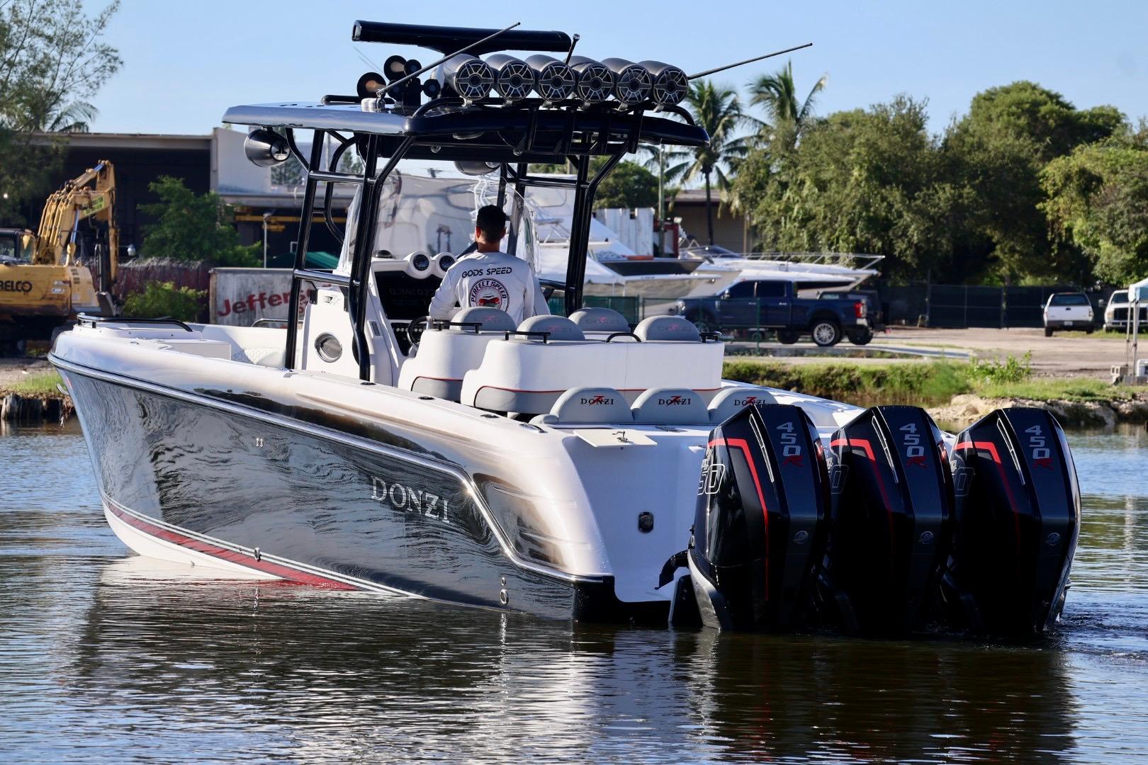 2012 Donzi 38 ZF Open