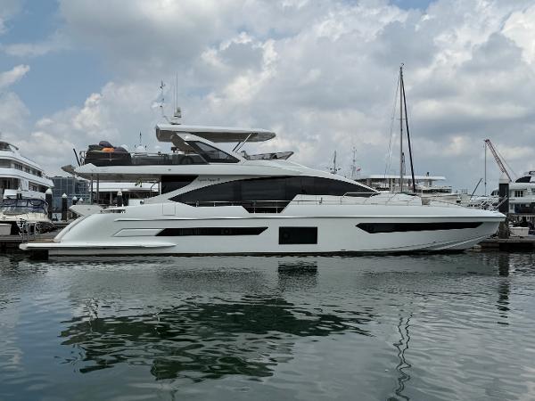 Azimut GRANDE 25 METRI