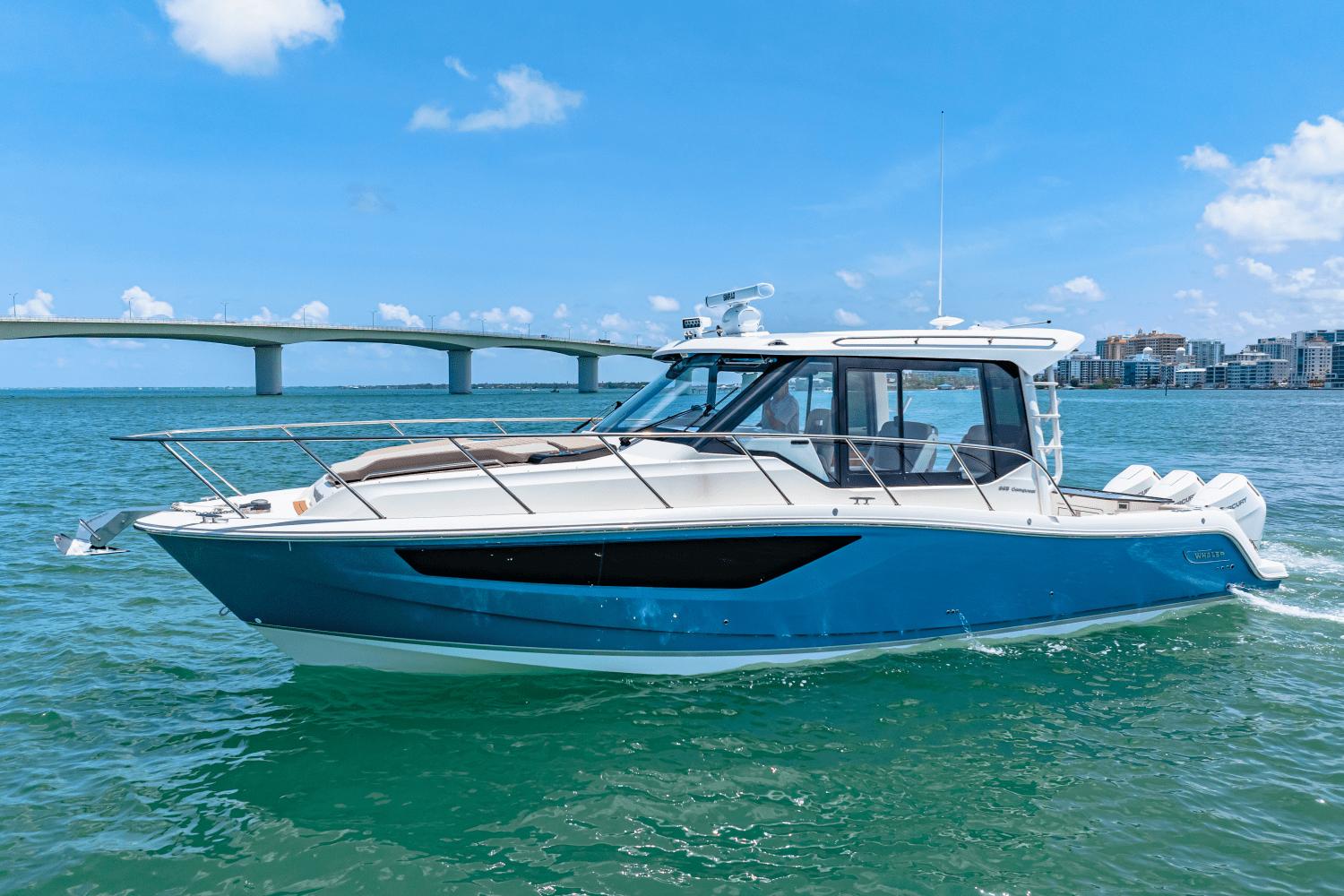 2025 Boston Whaler 365 Conquest