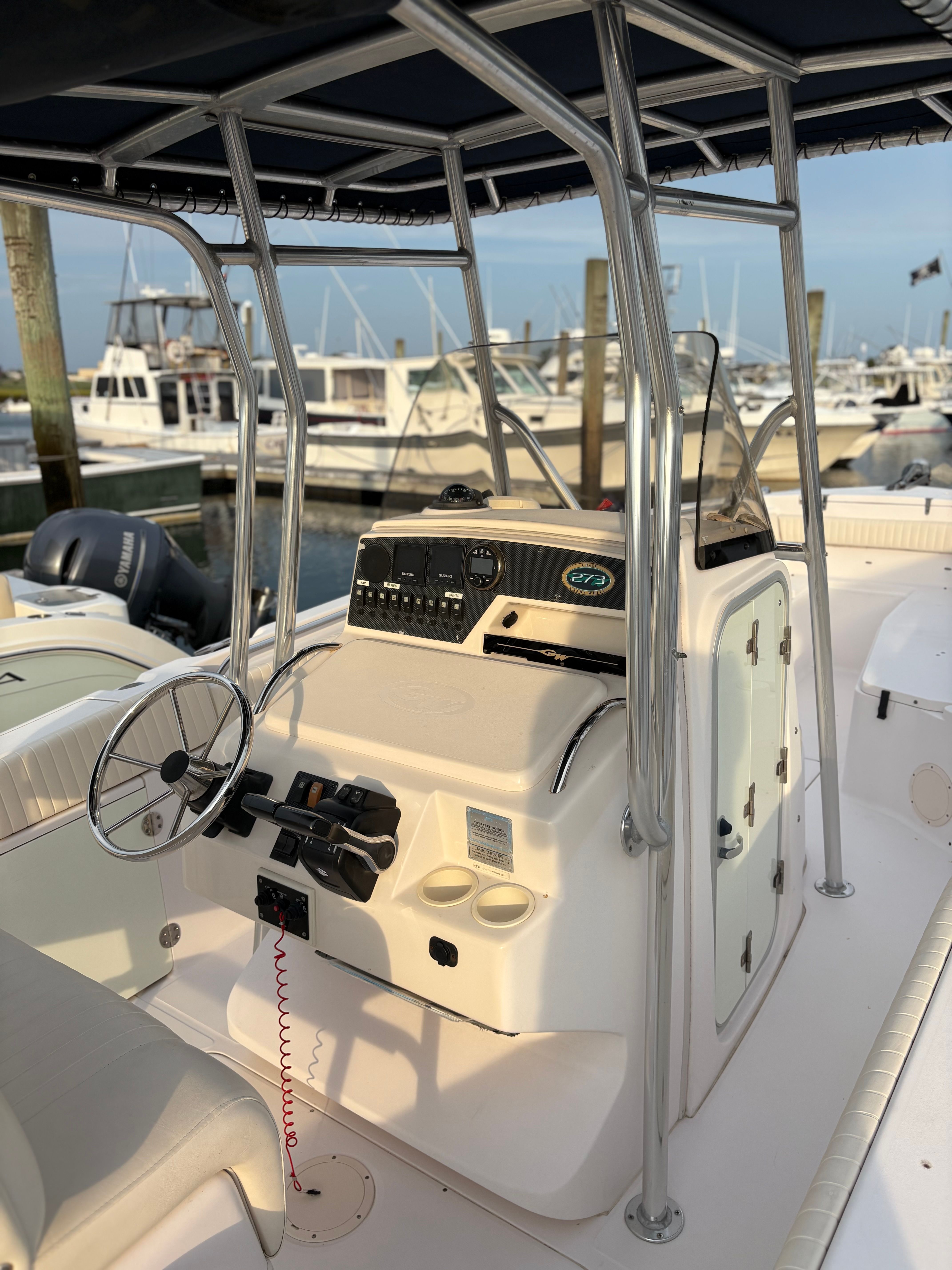 2003 Grady-White Chase 273