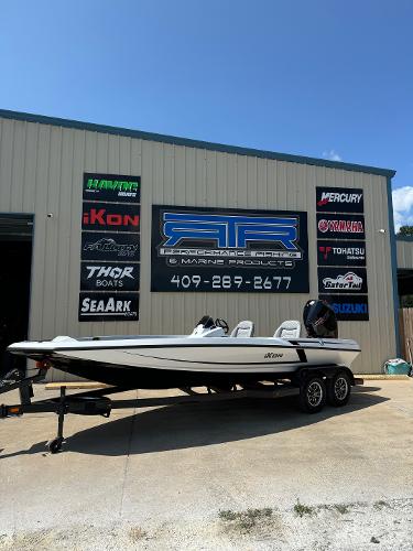 2025 iKon VLX21