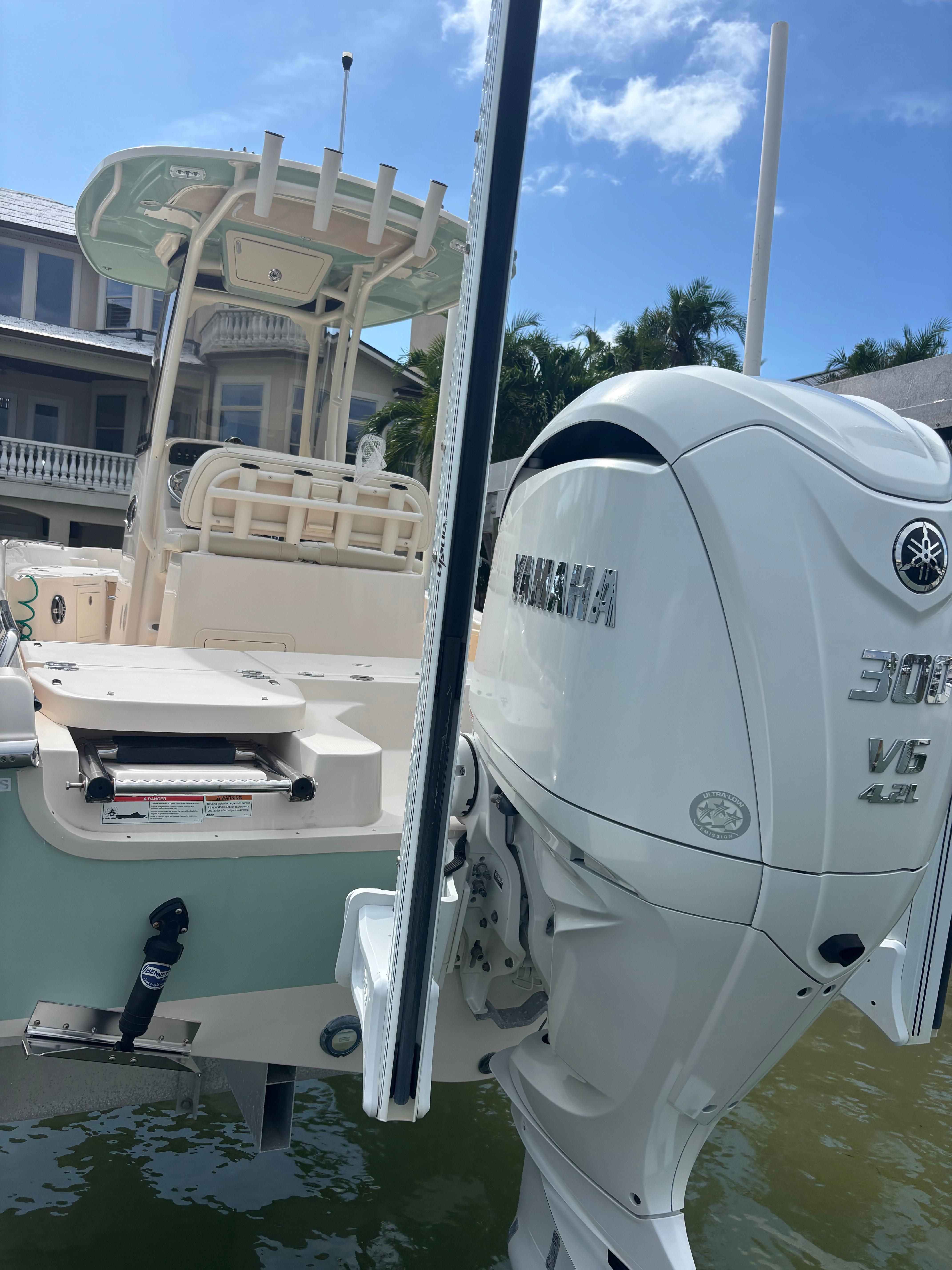 2022 Grady-White 251 Coastal Explorer