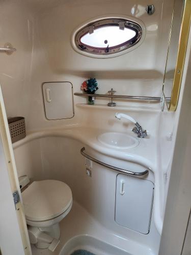 1998 Sea Ray 330 Sundancer