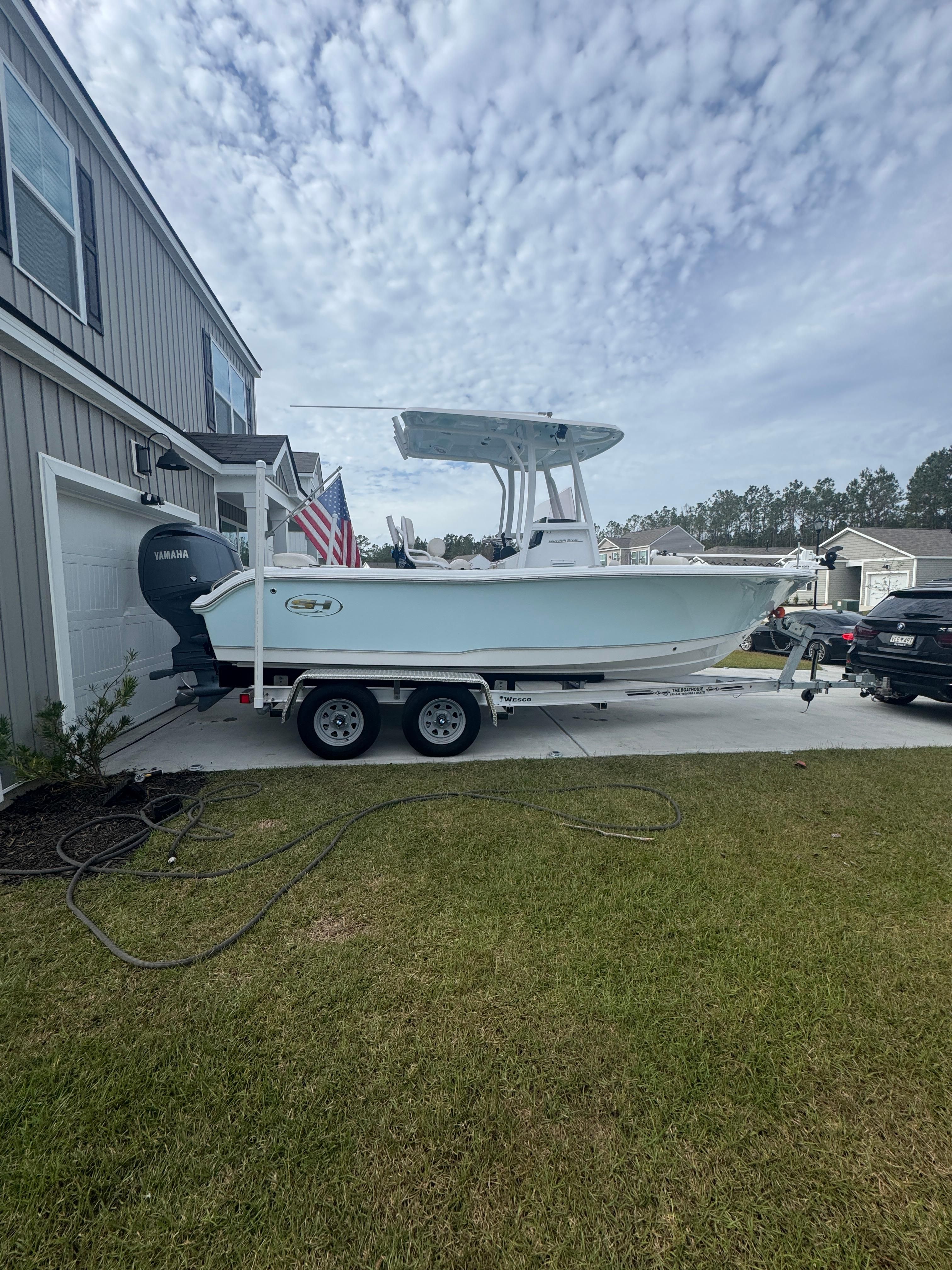 2024 Sea Hunt Ultra 219