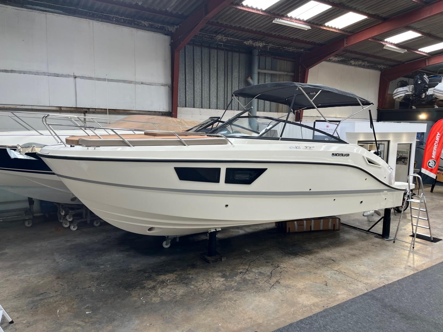 2025 Quicksilver Activ 805 Cruiser