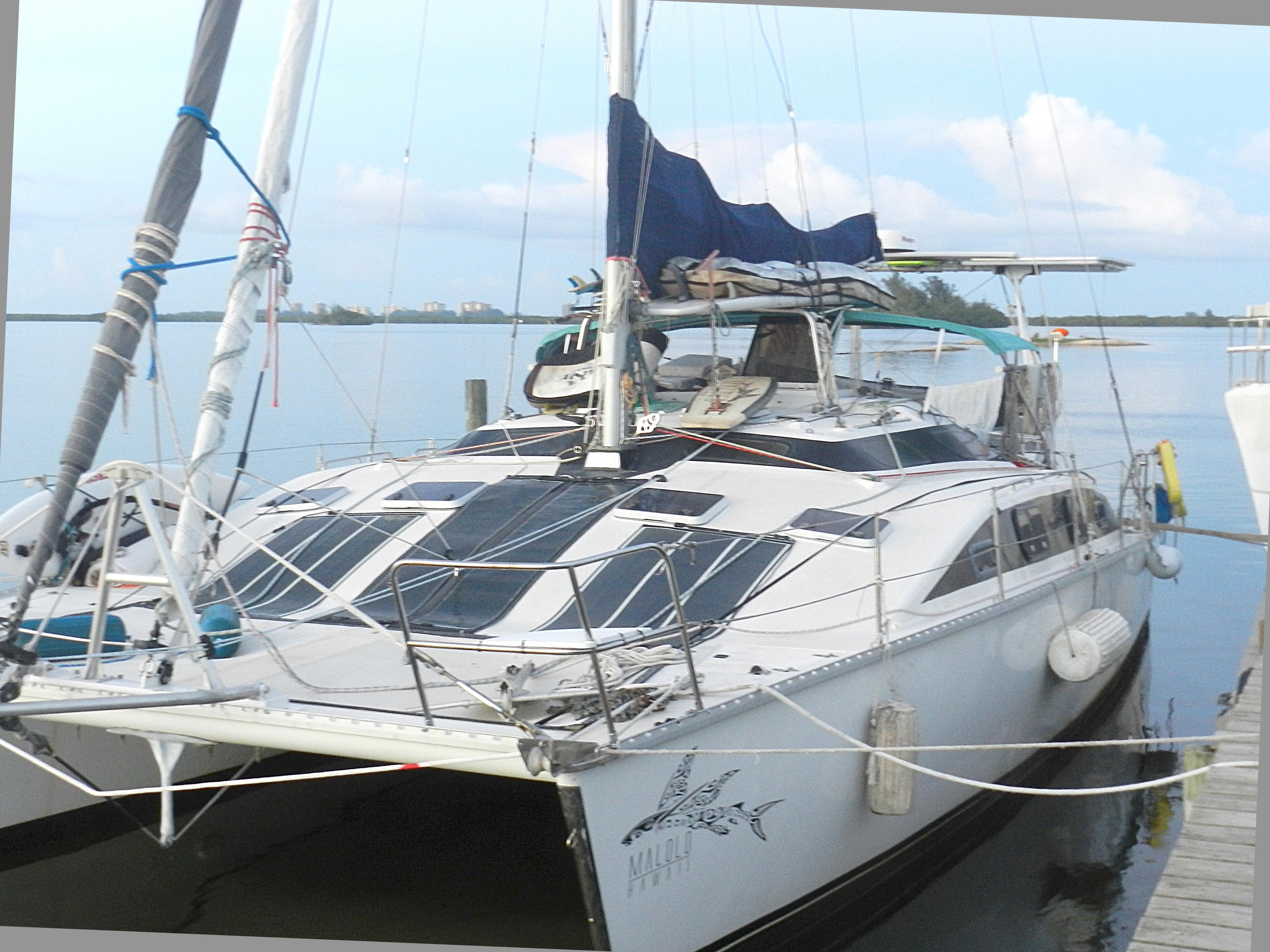 pdq 32 sailing catamaran