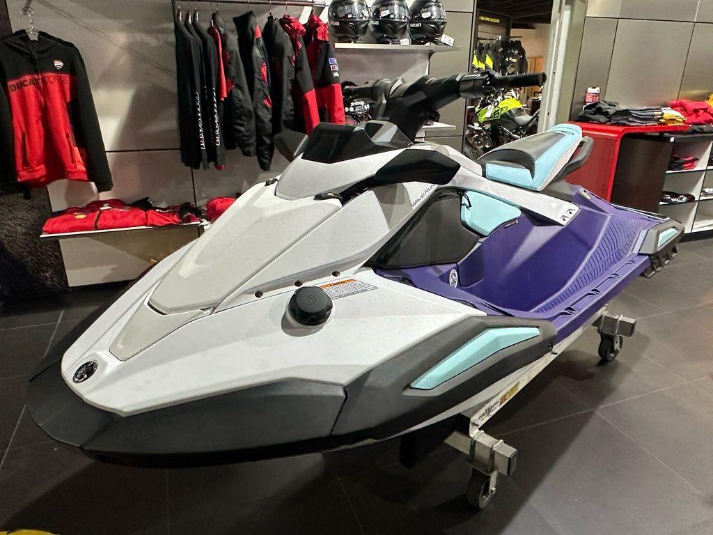 Yamaha WaveRunners Jetblaster LTD