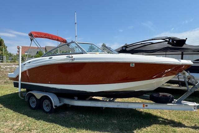 2008 Chaparral Sunesta 224