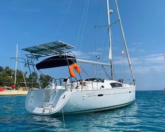 2011 Beneteau Oceanis 43 Owner's Version