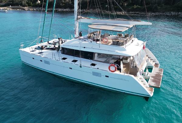 2011 Lagoon 560
