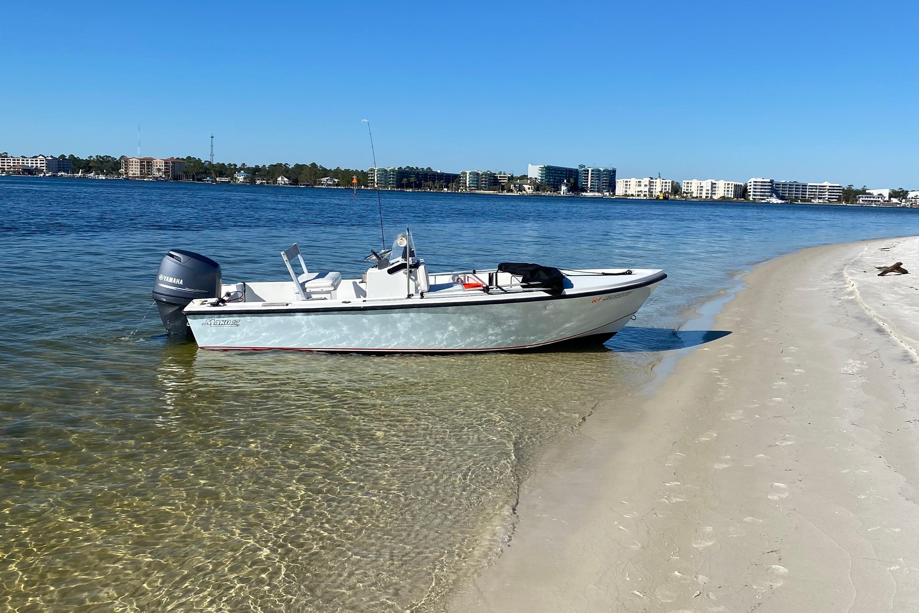 1989 Mako 171 Center Console