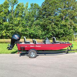 2026 Tracker Bass Tracker Classic XL