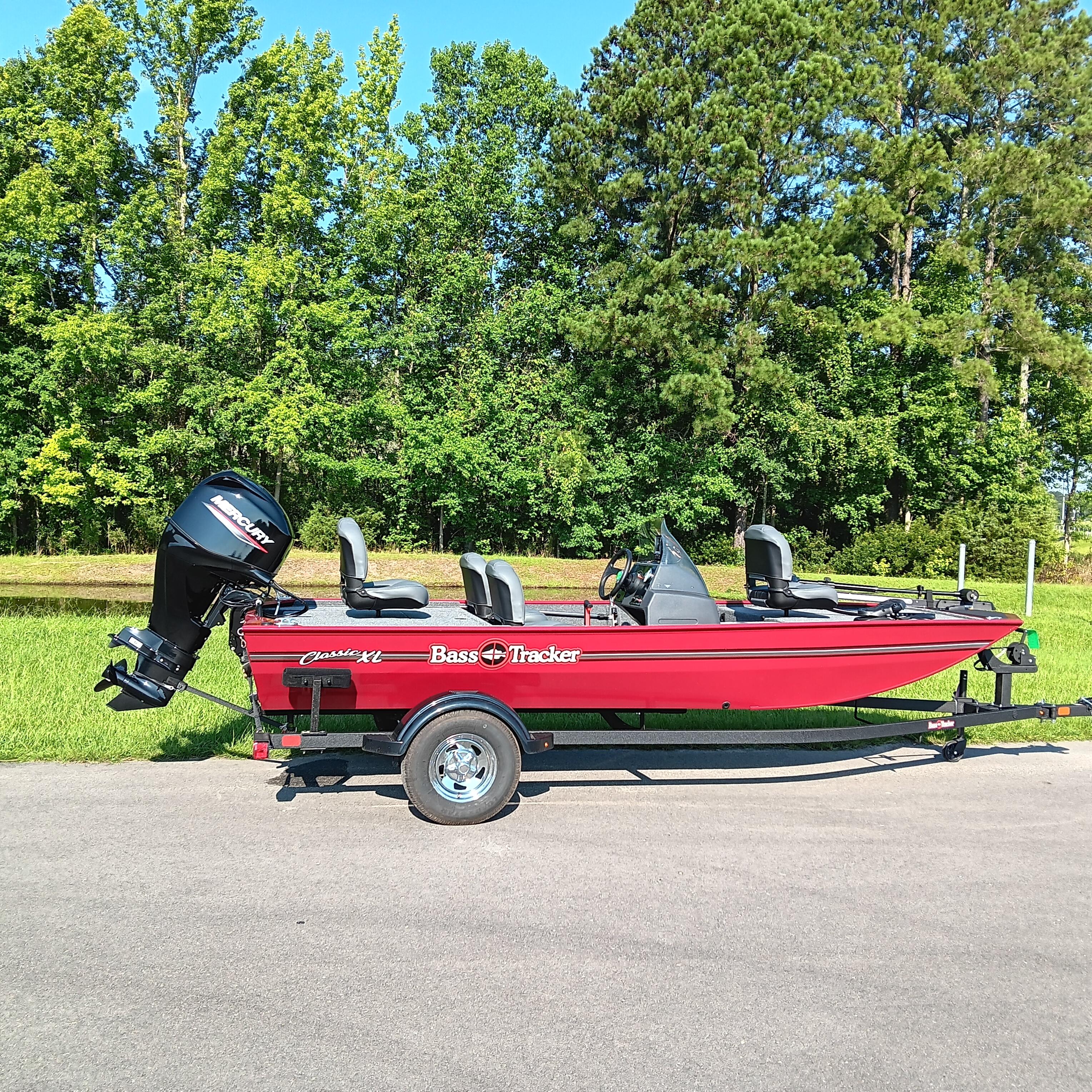 Tracker Bass Tracker Classic XL