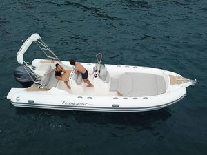 Capelli Tempest 700 Capelli Tempest 700 Nautic Center Menorca