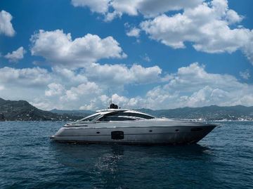 2016 Pershing 70