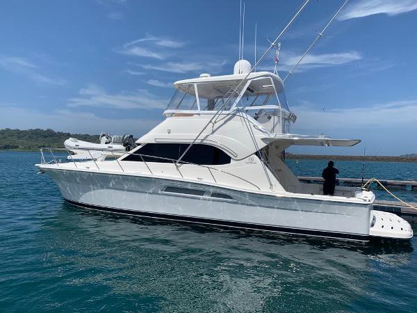 2007 Riviera 47 Open Flybridge