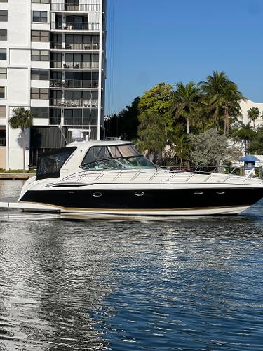 Formula 48 Yacht