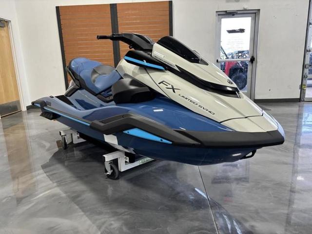 2025 Yamaha WaveRunner FX Limited SVHO