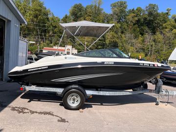 2013 Yamaha Boats AR192