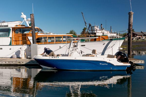 2022 Bayliner Trophy T22CX