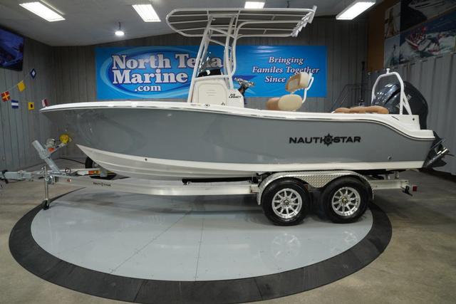 2025 NauticStar 212 Legacy