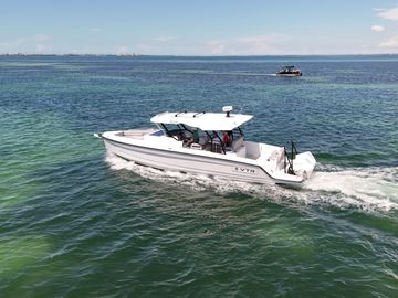 2026 Cruisers Yachts 38 VTR