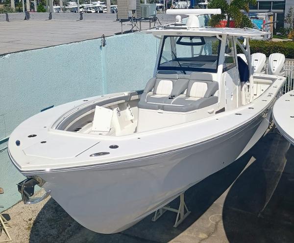 2023 Regulator 41