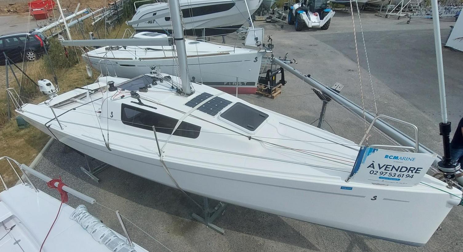 Beneteau First 24