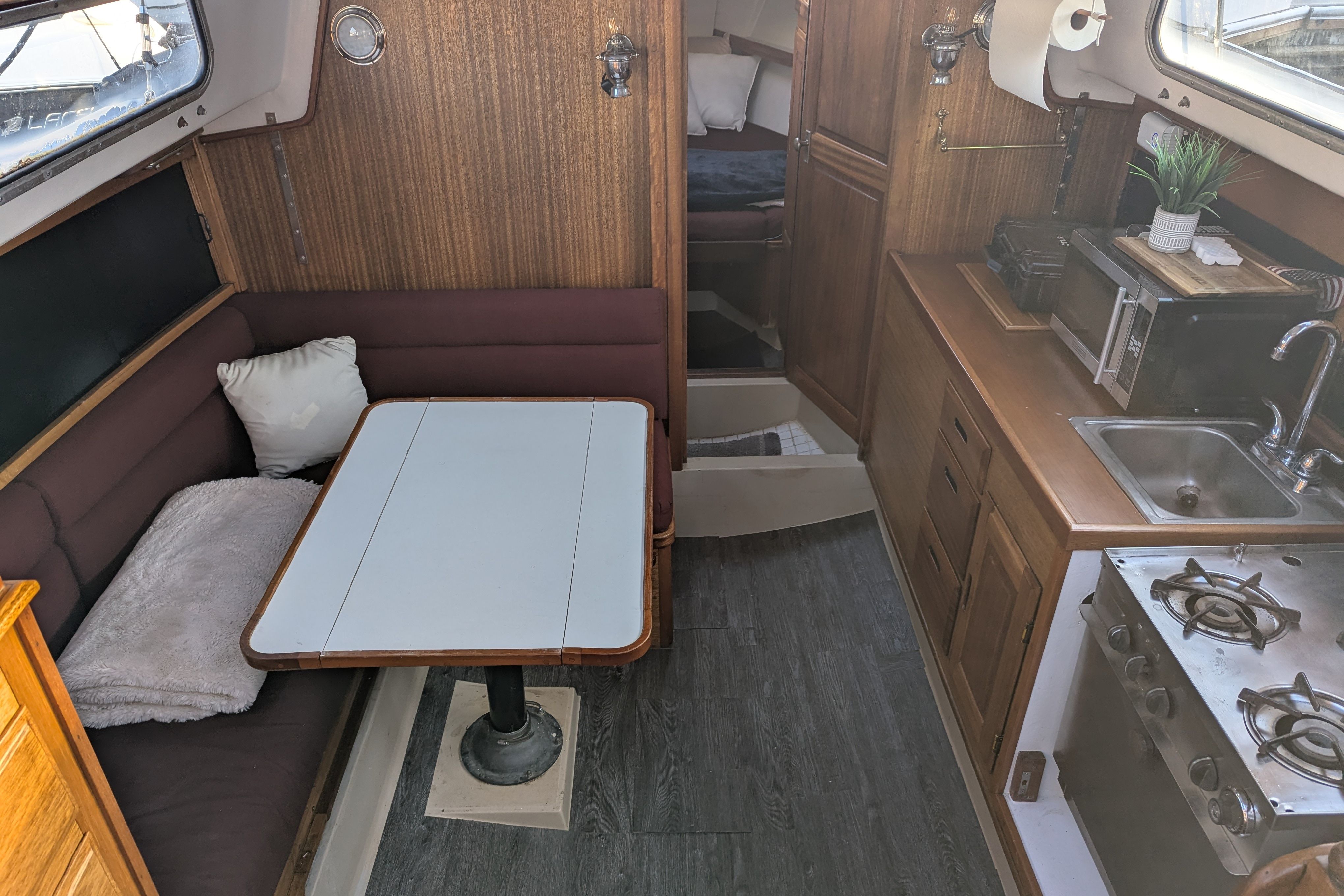 1969 Custom 34