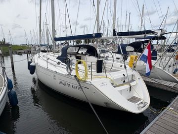 2004 Dufour 38 Classic