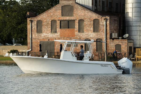 2025 Pair Customs 28 Center Console