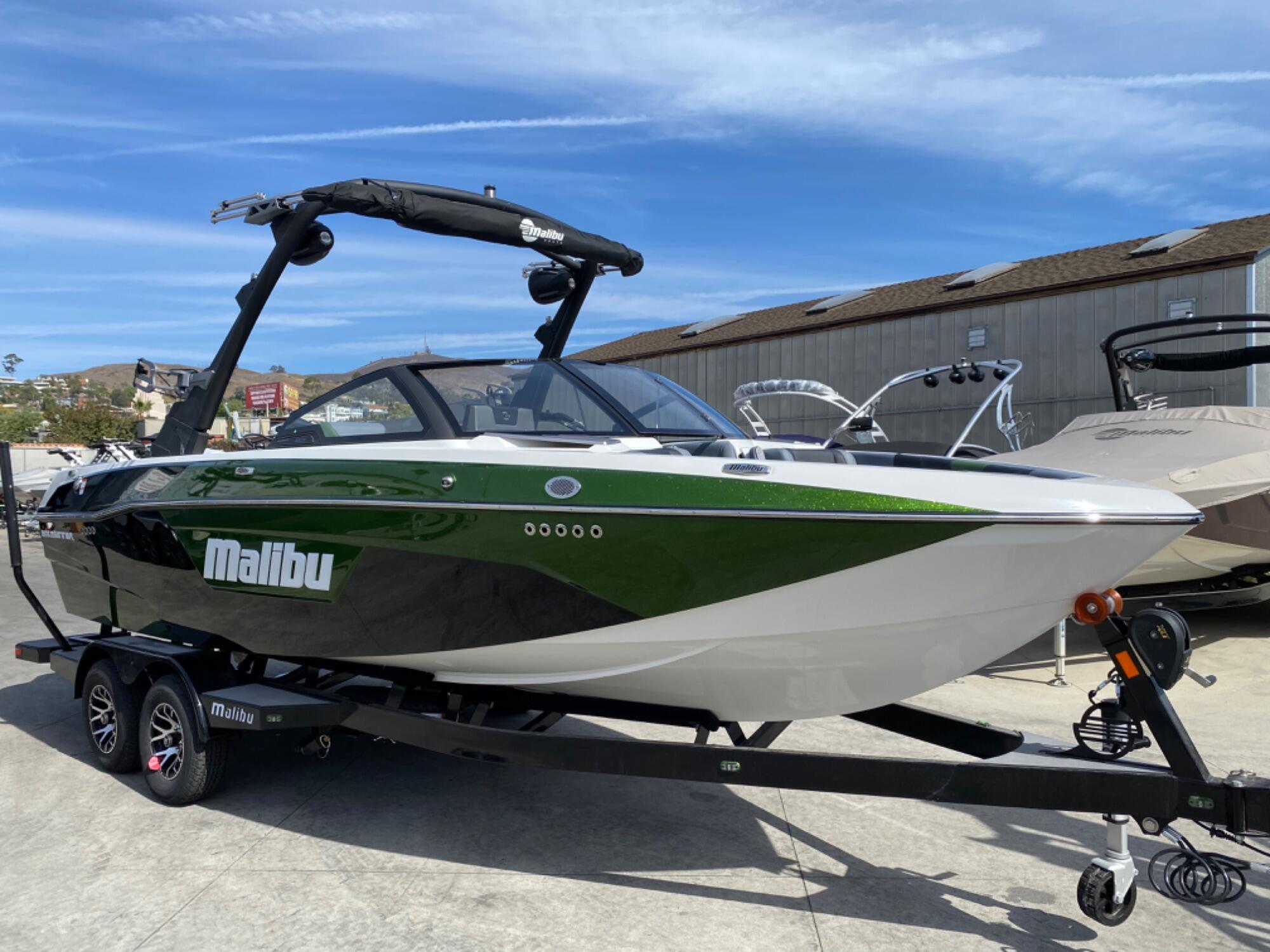 2023 Malibu Wakesetter Lsv 23 Madera Estados Unidos 7351