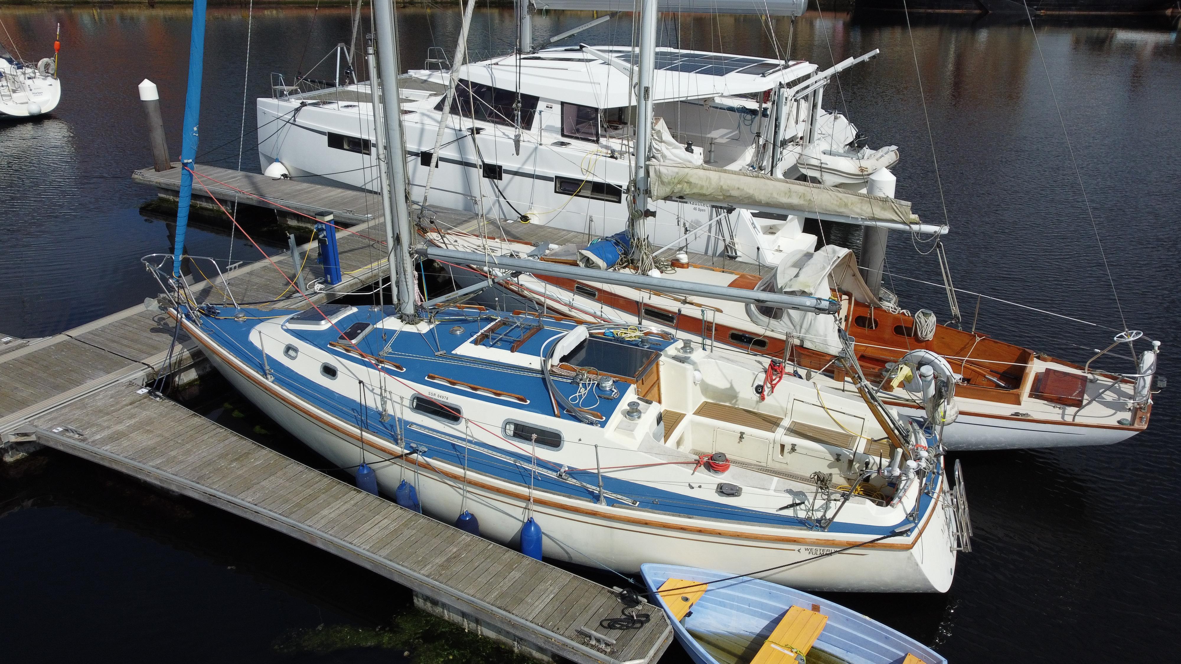 1982 Westerly Fulmar 32, Ipswich Suffolk - boats.com