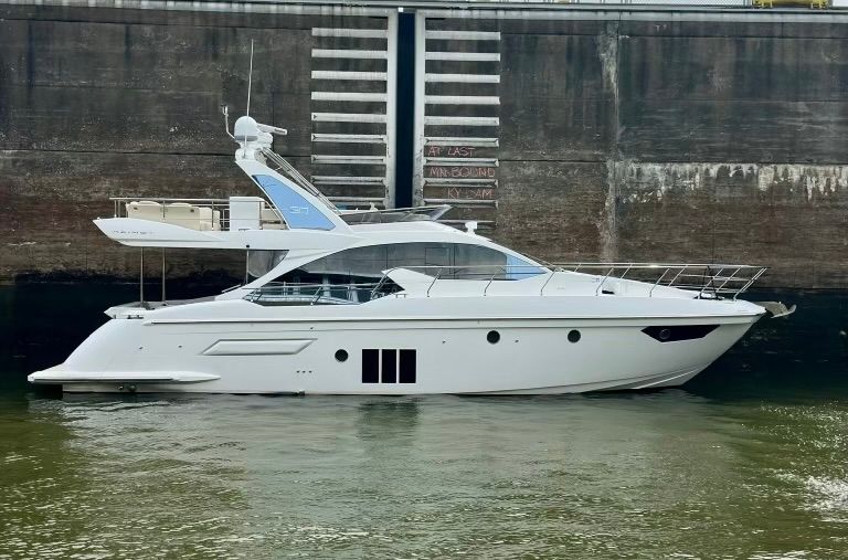 2017 Azimut 50 fly