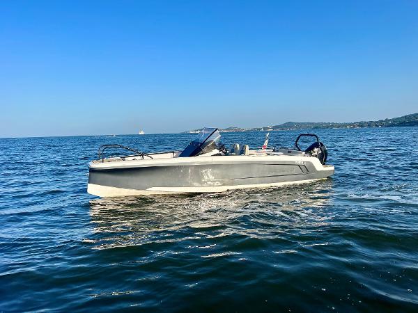 2022 Axopar 22 Spyder