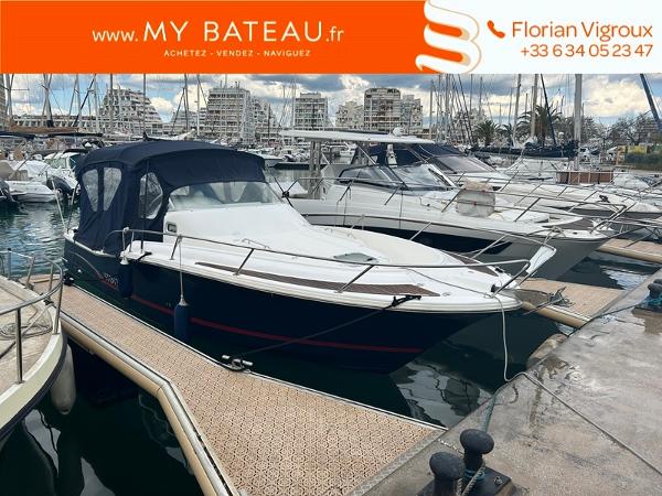 2005 Jeanneau Cap Camarat 925 WA